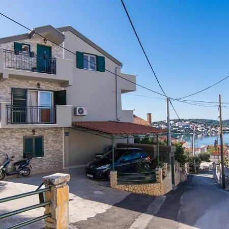 With Parking Space Okrug Gornji, Ciovo - 22799