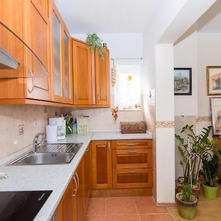 With Parking Space Okrug Gornji, Ciovo - 22799 Apartament *